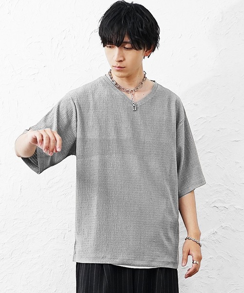 MinoriTY(マイノリティ)の「【MinoriTY】楊柳Vネックカットソー メンズ 春服 夏服 家庭洗濯可能 アイロン不要 ユニセックス(Tシャツ/カットソー・メンズ・ライトグレー/ブラック/ブルーグリーン・S/L/M)」の1枚目の写真