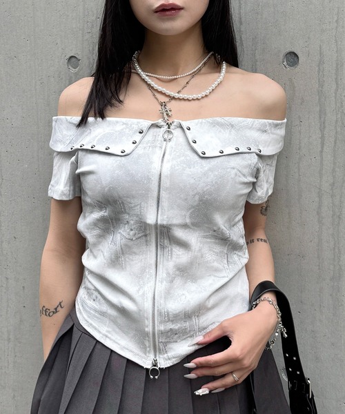 lilful(リルフル)の「【26年春夏新作】スタッズポイント オフショルダー ダブルジップトップス(Tシャツ/カットソー・レディース・グレー/ブラック/ホワイト・F)」の5枚目の写真