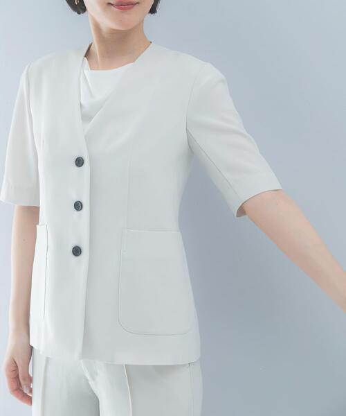 URBAN RESEARCH ROSSO WOMEN（アーバンリサーチ　ロッソ）の「クールタッチ 防シワ ハーフスリーブジャケット（ノーカラージャケット・レディース・ブルー系その他/ベージュ系その他・FREE）」の13枚目の写真