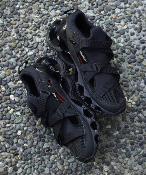 IENA(イエナ)の「MIZUNO/ミズノ WAVE PROPHECY STRAP シューズ D1GA2519(スニーカー・レディース・ブラック・23cm/23.5cm/24cm/24.5cm/25cm)」の8枚目の写真