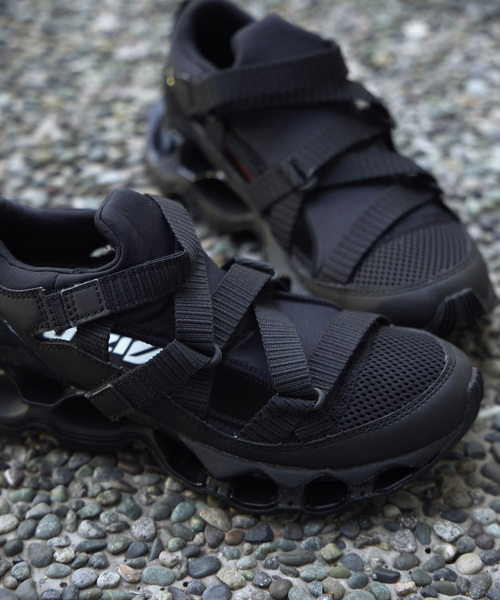 IENA(イエナ)の「MIZUNO/ミズノ WAVE PROPHECY STRAP シューズ D1GA2519(スニーカー・レディース・ブラック・23cm/23.5cm/24cm/24.5cm/25cm)」の9枚目の写真