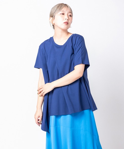 OSMOSIS(オズモーシス)の「アシンメトリーフレアープルオーバー(Tシャツ/カットソー・レディース・ブラック/ホワイト/ネイビー/オレンジ・ONE SIZE)」の3枚目の写真