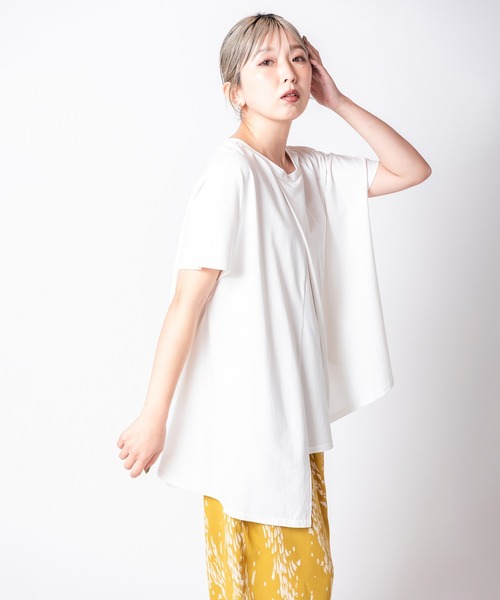 OSMOSIS(オズモーシス)の「アシンメトリーフレアープルオーバー(Tシャツ/カットソー・レディース・ブラック/ホワイト/ネイビー/オレンジ・ONE SIZE)」の21枚目の写真