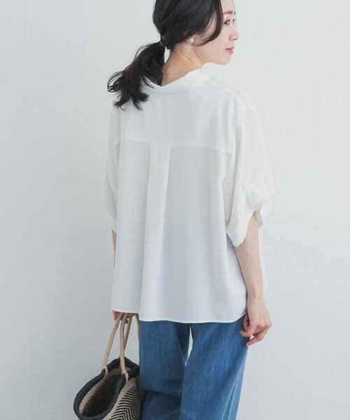 URBAN RESEARCH DOORS（アーバンリサーチドアーズ）の「タックスリーブシャツ（シャツ/ブラウス・レディース・ライトブルー/ネイビー/オフホワイト・FREE）」の11枚目の写真