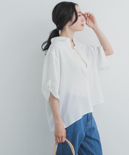 URBAN RESEARCH DOORS（アーバンリサーチドアーズ）の「タックスリーブシャツ（シャツ/ブラウス・レディース・ライトブルー/ネイビー/オフホワイト・FREE）」の12枚目の写真