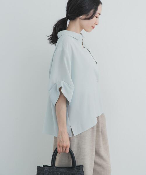 URBAN RESEARCH DOORS（アーバンリサーチドアーズ）の「タックスリーブシャツ（シャツ/ブラウス・レディース・ライトブルー/ネイビー/オフホワイト・FREE）」の21枚目の写真