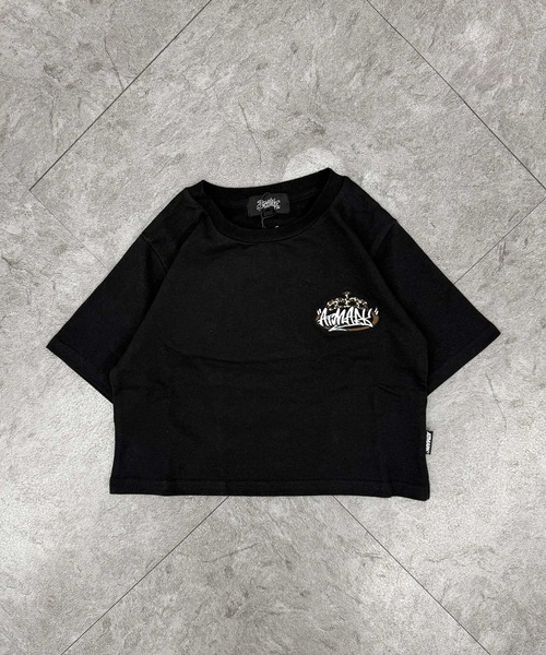 ATMARK(アットマーク)の「《3サイズ展開 / UNISEX 》ATMARK クラウンロゴサガラ刺繍半袖Tシャツ セットアップ可能(Tシャツ/カットソー・メンズ・ブラック系1/ブラック系3/ホワイト系1/ホワイト系2/ホワイト系3/ブラック系2・S/M/L)」の20枚目の写真