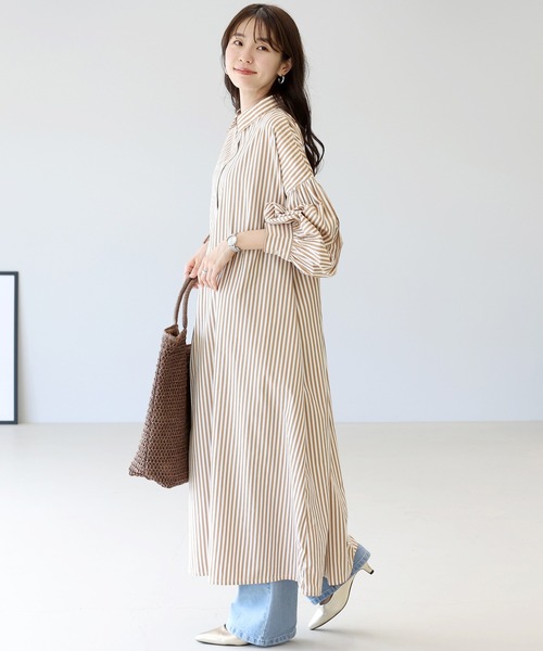 Aletta vita(アレッタビータ)の「T/Cストライプスタンダードカラー長袖シャツワンピース(シャツワンピース・レディース・チャコール/キャメル・M)」の20枚目の写真