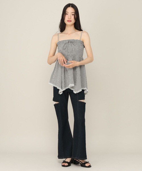 Heather(ヘザー)の「シャーリングレースベアキャミ 815290(キャミソール・レディース・オフホワイト/レッド系その他/ブラック系その他・FREE)」の14枚目の写真