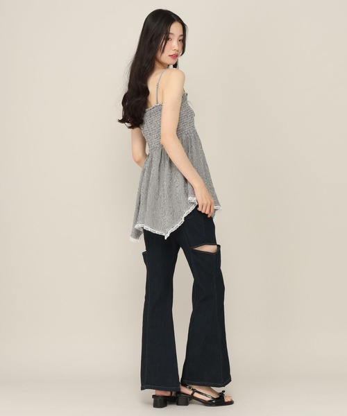 Heather(ヘザー)の「シャーリングレースベアキャミ 815290(キャミソール・レディース・オフホワイト/レッド系その他/ブラック系その他・FREE)」の17枚目の写真
