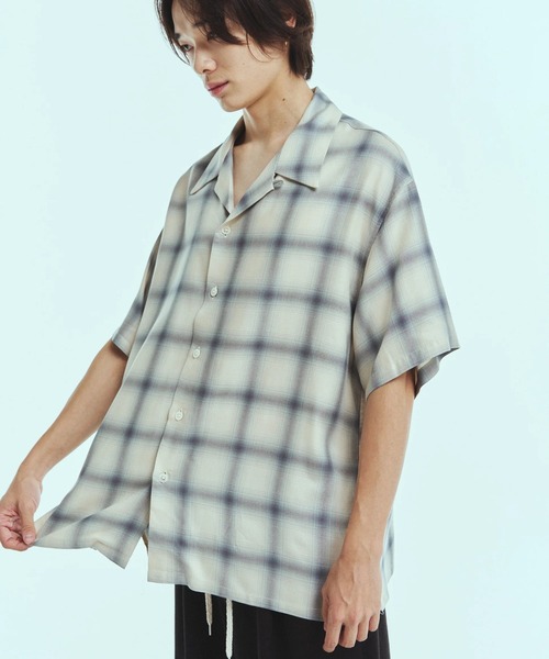superNova.(スーパーノヴァ)の「Aloha shirt(シャツ/ブラウス・メンズ・ネイビー/イエロー・SMALL/MEDIUM)」の1枚目の写真