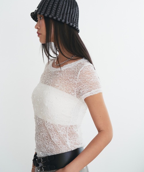SOEMIN(ソミン)の「Lace s/s Tops/レース半袖トップス(Tシャツ/カットソー・レディース・チャコールグレー/ブラック/ホワイト・FREE)」の6枚目の写真