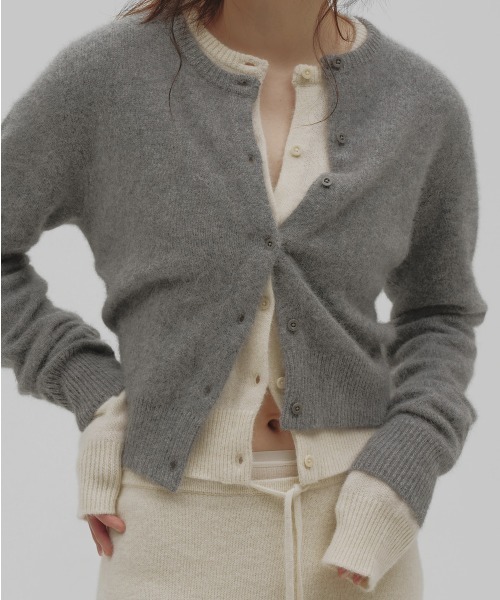 TODAYFUL(トゥデイフル)の「Fox Wool Cardigan(カーディガン/ボレロ・レディース・ブラック/グレー/キナリ・FREE)」の1枚目の写真