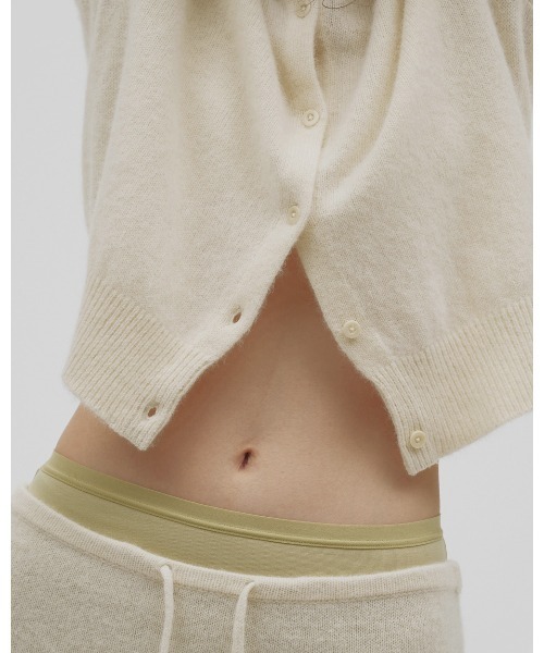 TODAYFUL(トゥデイフル)の「Fox Wool Cardigan(カーディガン/ボレロ・レディース・ブラック/グレー/キナリ・FREE)」の9枚目の写真