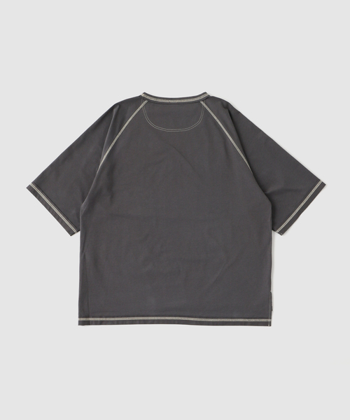 B.C STOCK（ベーセーストック）の「raglan Tシャツ（Tシャツ/カットソー・メンズ・チャコールグレー/グリーン・FREE）」の13枚目の写真