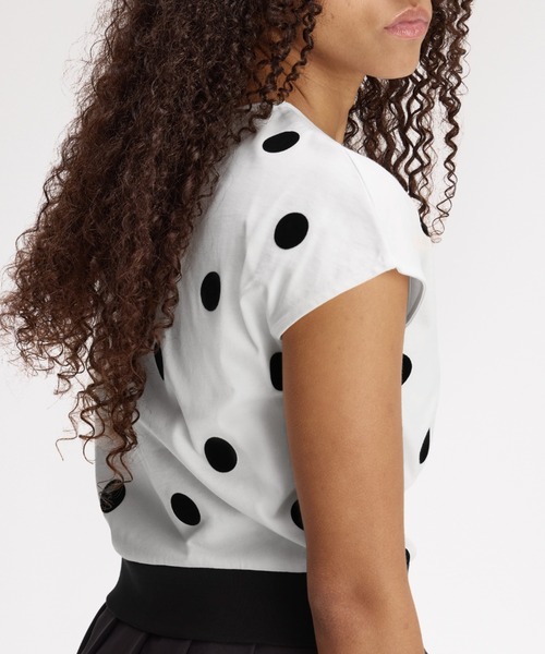 FRED PERRY（フレッドペリー）の「Amy Winehouse Flocked Polka Dot Top／エイミー・ワインハウス フロックポルカドットトップス（Tシャツ/カットソー・レディース・ホワイト/ブラック・10）」の8枚目の写真