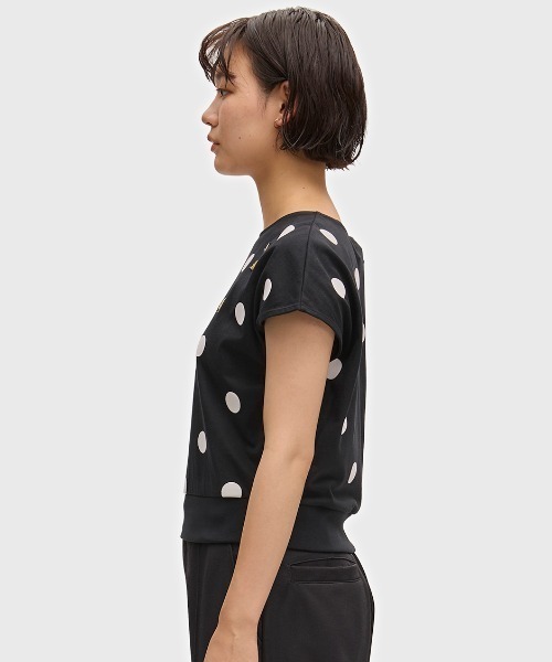 FRED PERRY（フレッドペリー）の「Amy Winehouse Flocked Polka Dot Top／エイミー・ワインハウス フロックポルカドットトップス（Tシャツ/カットソー・レディース・ホワイト/ブラック・10）」の19枚目の写真