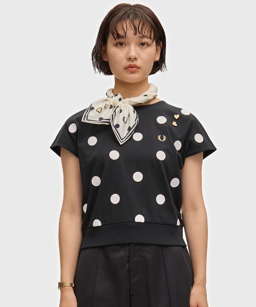 FRED PERRY（フレッドペリー）の「Amy Winehouse Flocked Polka Dot Top／エイミー・ワインハウス フロックポルカドットトップス（Tシャツ/カットソー・レディース・ホワイト/ブラック・10）」の22枚目の写真