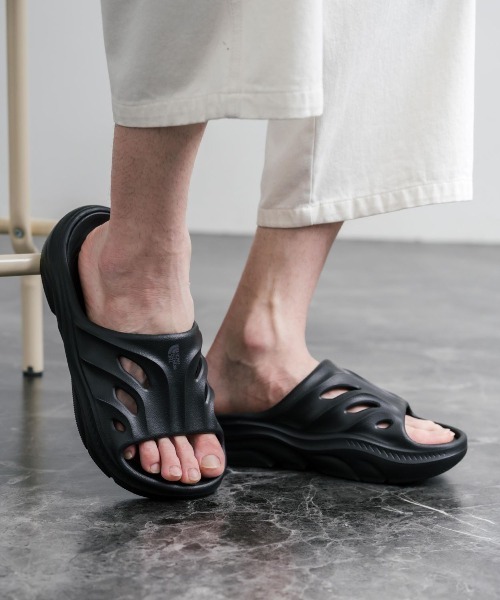 THE NORTH FACE（ザノースフェイス）の「THE NORTH FACE FIORD SLIDE スライドサンダル（サンダル・メンズ・ブラック/シルバー/ライトグリーン・24cm/25cm/26cm/27cm/28cm）」の11枚目の写真