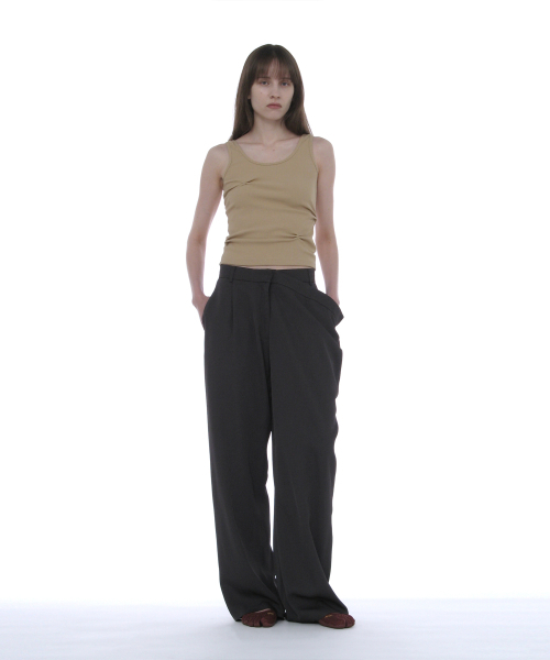 PARTIMENTO WOMEN(パルティメントウィメン)の「ラッチドスリーブレス_ベージュ(Tシャツ/カットソー・レディース・その他・SMALL/MEDIUM)」の8枚目の写真