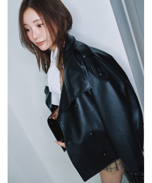 SNIDEL（スナイデル）の「スタンドカラーバリエミドルコート（ブルゾン・レディース・ブラック/ブラウン/ベージュ・0/1）」の4枚目の写真