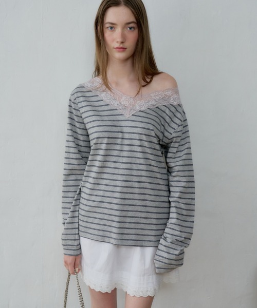 GIUNON(ジウノン)の「2way border lace tops / 2wayボーダーレーストップス(Tシャツ/カットソー・レディース・ネイビー/ブルー/グレー/ブラウン・FREE)」の17枚目の写真