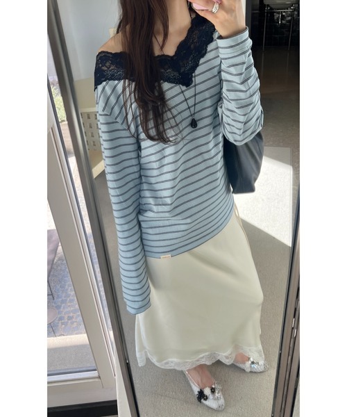 GIUNON(ジウノン)の「2way border lace tops / 2wayボーダーレーストップス(Tシャツ/カットソー・レディース・ネイビー/ブルー/グレー/ブラウン・FREE)」の5枚目の写真