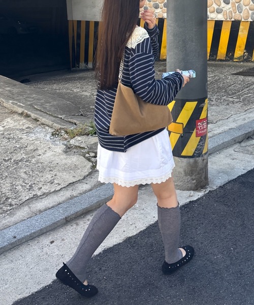 GIUNON(ジウノン)の「2way border lace tops / 2wayボーダーレーストップス(Tシャツ/カットソー・レディース・ネイビー/ブルー/グレー/ブラウン・FREE)」の9枚目の写真