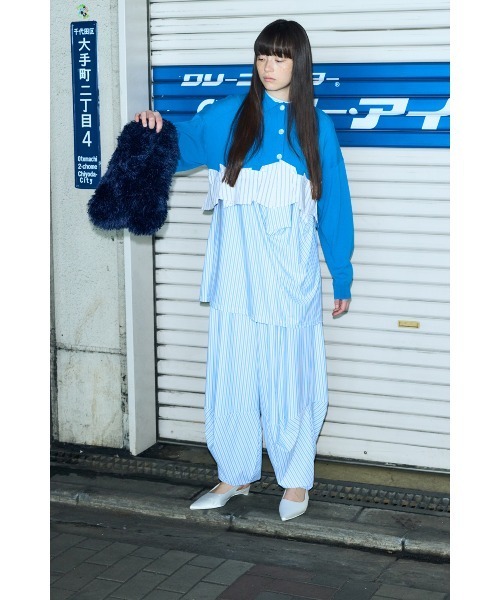ENFOLD（エンフォルド）の「TACK DOCKING-HEM CARDIGAN（カーディガン/ボレロ・レディース・ブルー系その他/グレー/ブラック・38）」の5枚目の写真