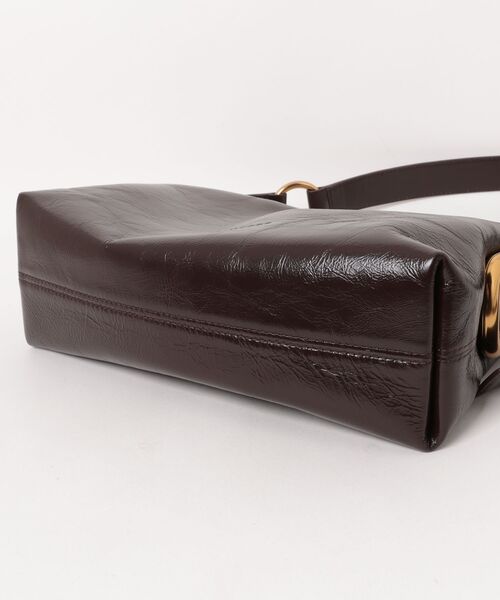 MARC JACOBS(マークジェイコブス)の「SCENE MEDIUM SHOULDER BAG/シーン ミディアム ショルダー バッグ(ショルダーバッグ・レディース・ダークブラウン・ONE SIZE)」の9枚目の写真