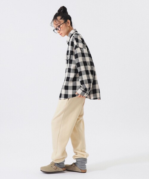 BEAMS BOY(ビームスボーイ)の「チェック ビッグ シャツ ブルゾン(ブルゾン・レディース・オフホワイト/オレンジ・2/1/0)」の15枚目の写真