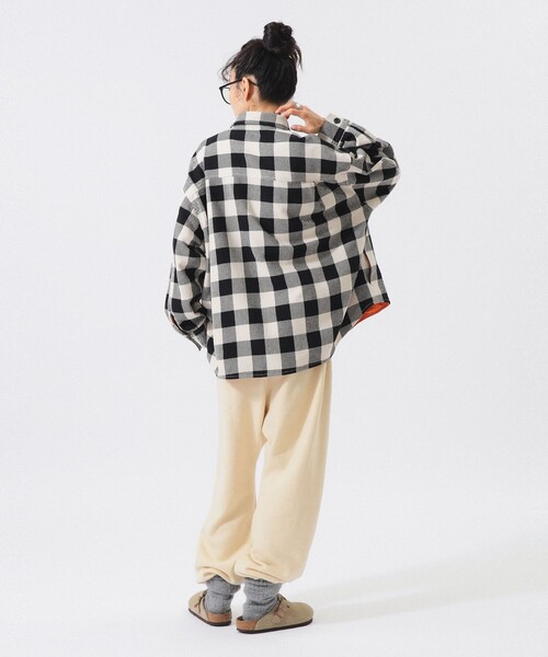 BEAMS BOY(ビームスボーイ)の「チェック ビッグ シャツ ブルゾン(ブルゾン・レディース・オフホワイト/オレンジ・2/1/0)」の8枚目の写真