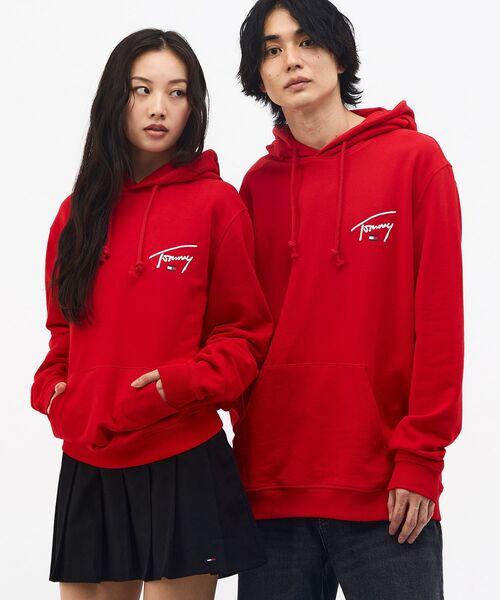 tommy jeans(トミー ジーンズ)の「【オンライン限定】ユニセックス レギュラーエントリーシグネチャーパーカー(パーカー・メンズ・レッド系7/ブラック/ライトグレー系1・MEDIUM/SMALL/X-LARGE/LARGE)」の3枚目の写真