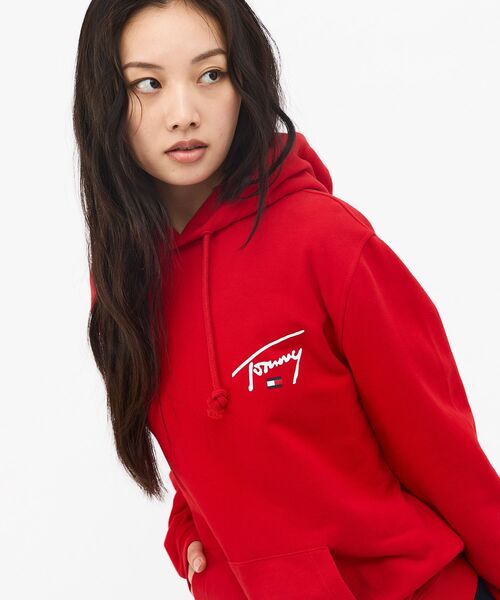 tommy jeans(トミー ジーンズ)の「【オンライン限定】ユニセックス レギュラーエントリーシグネチャーパーカー(パーカー・メンズ・レッド系7/ブラック/ライトグレー系1・MEDIUM/SMALL/X-LARGE/LARGE)」の7枚目の写真