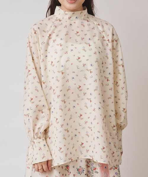 Cath Kidston(キャスキッドソン)の「ボウタイブラウス Garden Bouquet(シャツ/ブラウス・レディース・アイボリー系/アイボリー/サックスブルー・FREE)」の14枚目の写真