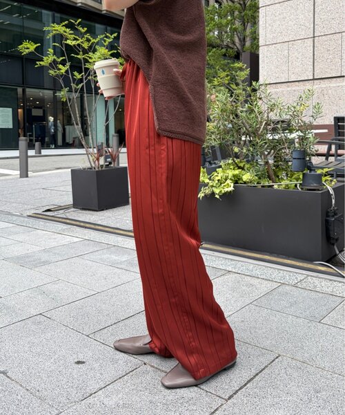 Jena espace merveilleux(ジェナ エスパスメルヴェイユ)の「サテンストライプパンツ(その他パンツ・レディース・ブラック/オレンジ・FREE)」の10枚目の写真