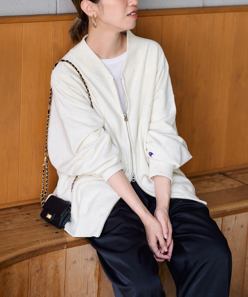 FRAMeWORK(フレームワーク)の「CHAMPION/チャンピオン 別注10OZ フルZIPスウェットシャツ(スウェット・レディース・アイボリー/ホワイト系その他/スミクロ・FREE)」の2枚目の写真