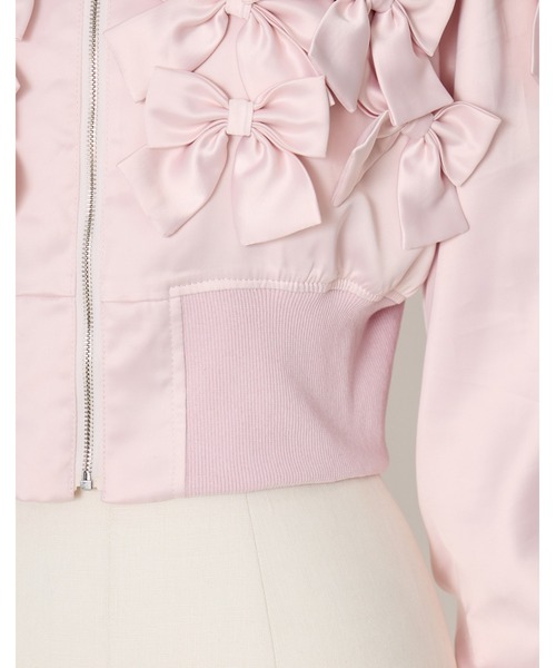 Fiorforte(フィオルフォルテ)の「many ribbon satin blouson(ブルゾン・レディース・ブラック/ピンク・FREE)」の21枚目の写真