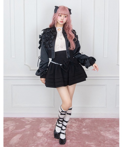 Fiorforte(フィオルフォルテ)の「many ribbon satin blouson(ブルゾン・レディース・ブラック/ピンク・FREE)」の12枚目の写真
