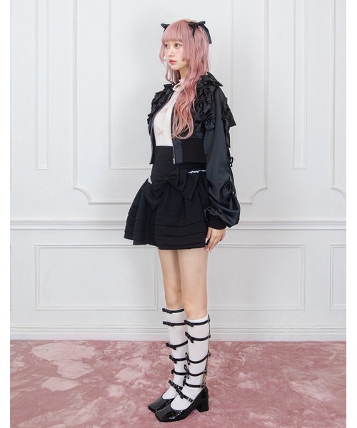 Fiorforte(フィオルフォルテ)の「many ribbon satin blouson(ブルゾン・レディース・ブラック/ピンク・FREE)」の13枚目の写真