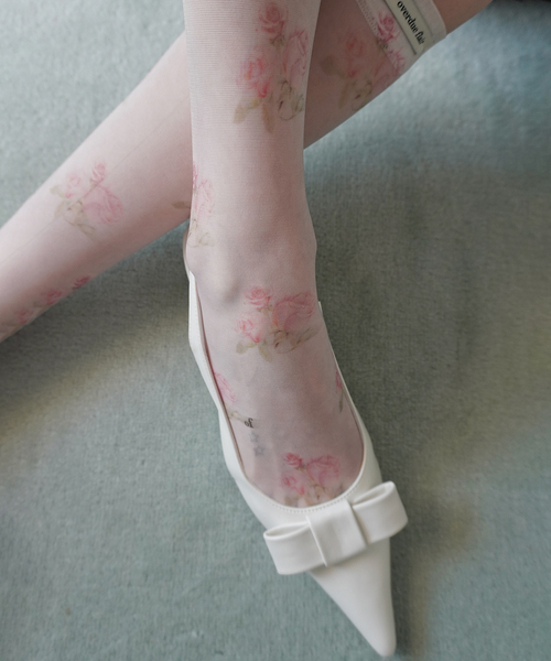 LE TALON（ルタロン）の「《/WEB+一部店舗限定》Le decore / ル デコレclassic ribbon パンプス（パンプス・レディース・ホワイト/ピンク/ベージュ系その他/ブラック×ブラック・25cm/24.5cm/24cm/23.5cm/23cm/22.5cm/22cm）」の9枚目の写真
