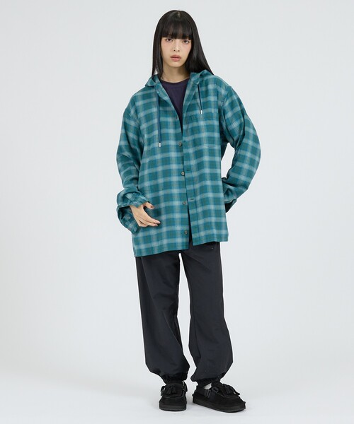 NANGA(ナンガ)の「【NANGA / ナンガ】GRID TARTAN FIELD HOOD SHIRT / タータンチェック フィールド フードシャツ / N2620-1I058A(シャツ/ブラウス・メンズ・グリーン・M/L)」の5枚目の写真