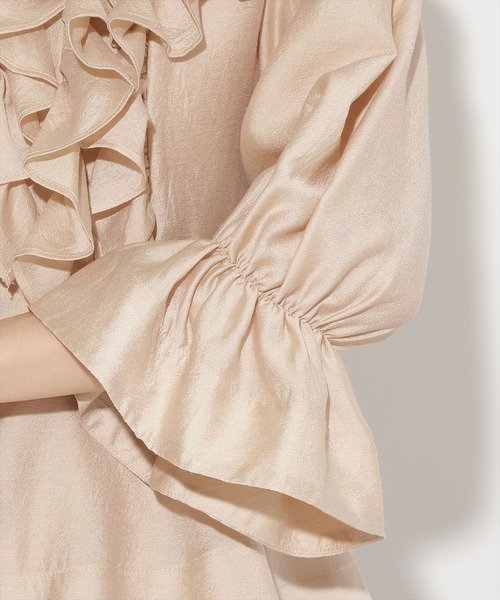 AND COUTURE(アンドクチュール)の「ラッフルフリルブラウス(シャツ/ブラウス・レディース・ベージュ/ブラック/オフホワイト・FREE)」の20枚目の写真