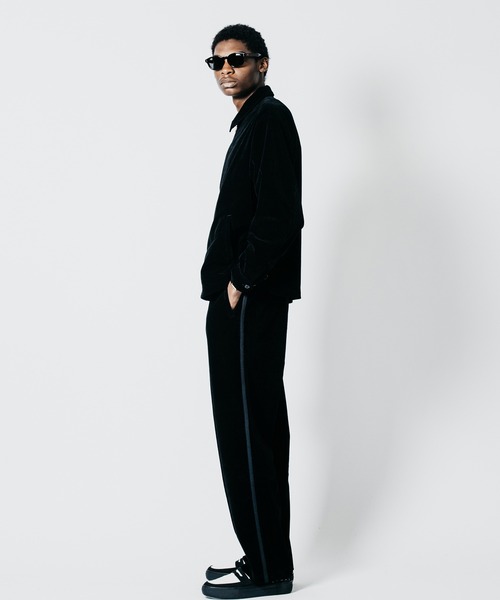 CRIMIE(クライミー)の「VELOUR TRACK SUIT PANTS(スラックス・メンズ・ブラック/グリーン・XXL/XL/L/M/S)」の17枚目の写真