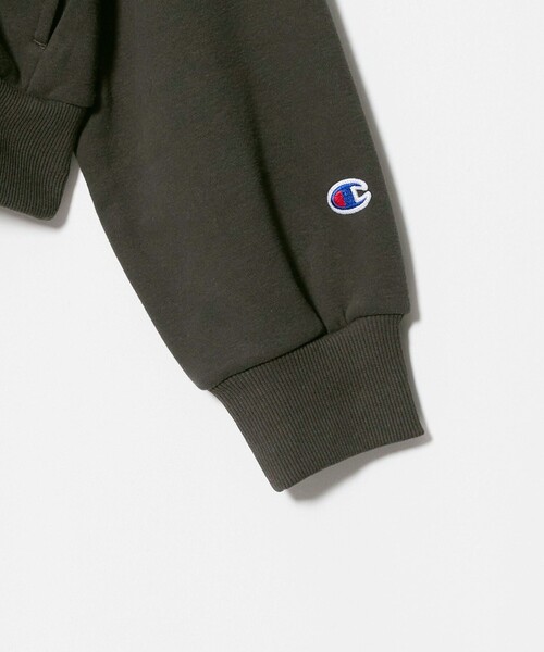 Champion(チャンピオン)の「【別注】<Champion> CVC ヘンリーボタン スウェット プルオーバー(スウェット・レディース・ナチュラル/レッド/ブラック・FREE)」の6枚目の写真