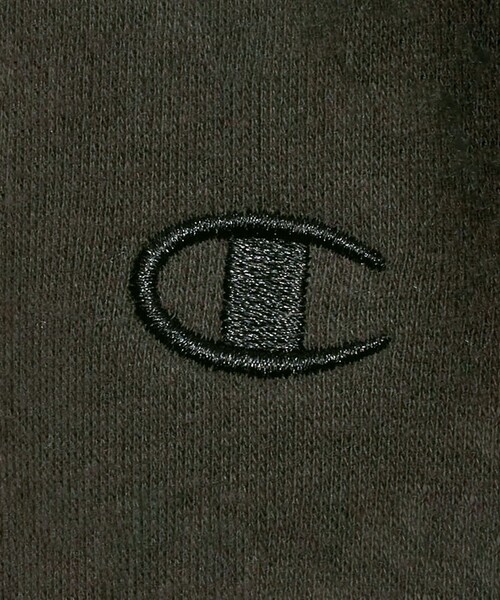 Champion(チャンピオン)の「【別注】<Champion> CVC ヘンリーボタン スウェット プルオーバー(スウェット・レディース・ナチュラル/レッド/ブラック・FREE)」の8枚目の写真