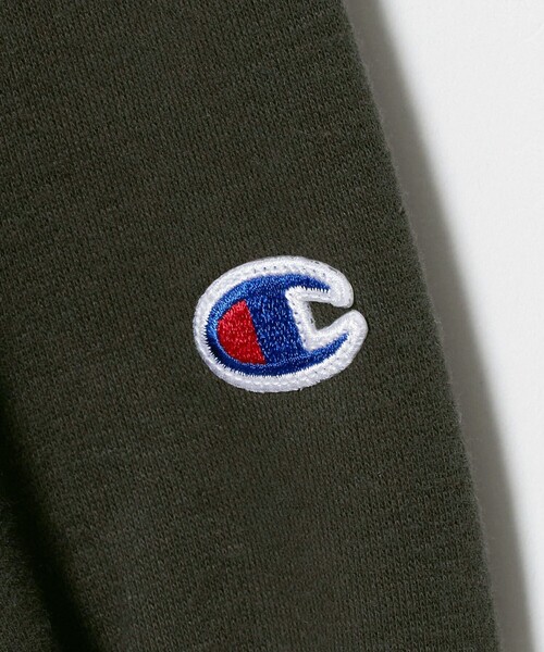 Champion(チャンピオン)の「【別注】<Champion> CVC ヘンリーボタン スウェット プルオーバー(スウェット・レディース・ナチュラル/レッド/ブラック・FREE)」の9枚目の写真