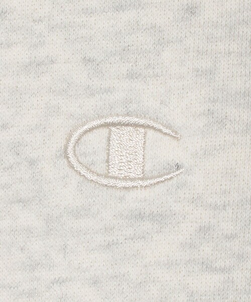 Champion(チャンピオン)の「【別注】<Champion> CVC ヘンリーボタン スウェット プルオーバー(スウェット・レディース・ナチュラル/レッド/ブラック・FREE)」の13枚目の写真