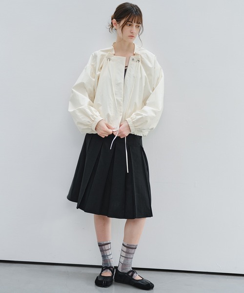 tageechita(タジチタ)の「【tageechita】ドロストギャザー クロップドブルゾン(ブルゾン・レディース・グレー/アイボリー・S/M/L)」の18枚目の写真