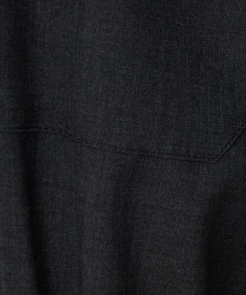 LOEFF(ロエフ)の「<LOEFF>ショート オールインワン(つなぎ/オールインワン・レディース・ブラック/ダークグレー・1/0)」の8枚目の写真